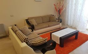 Sunny Beach Apartment Vlora