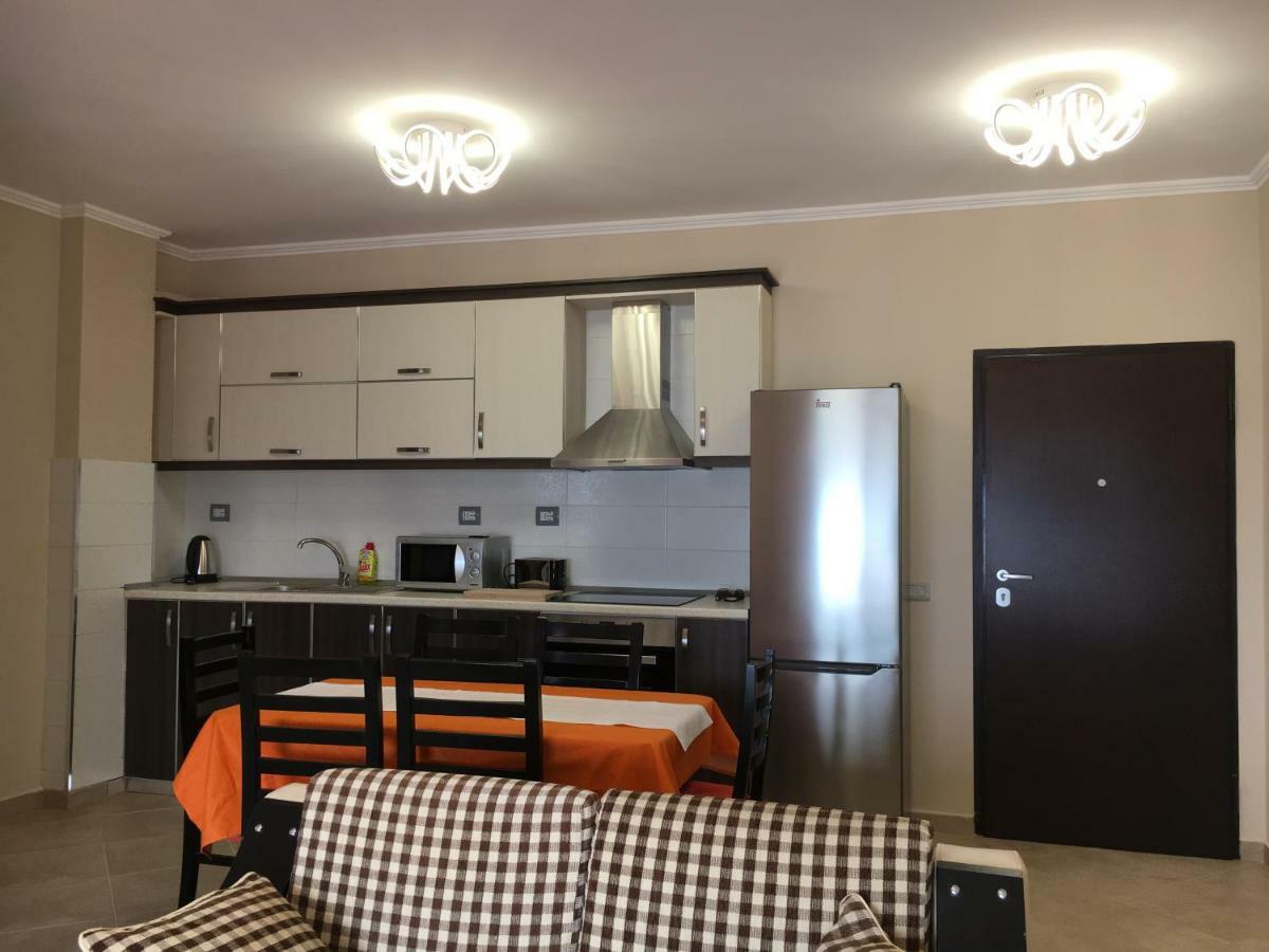Sunny Beach Apartment Vlora Exterior photo