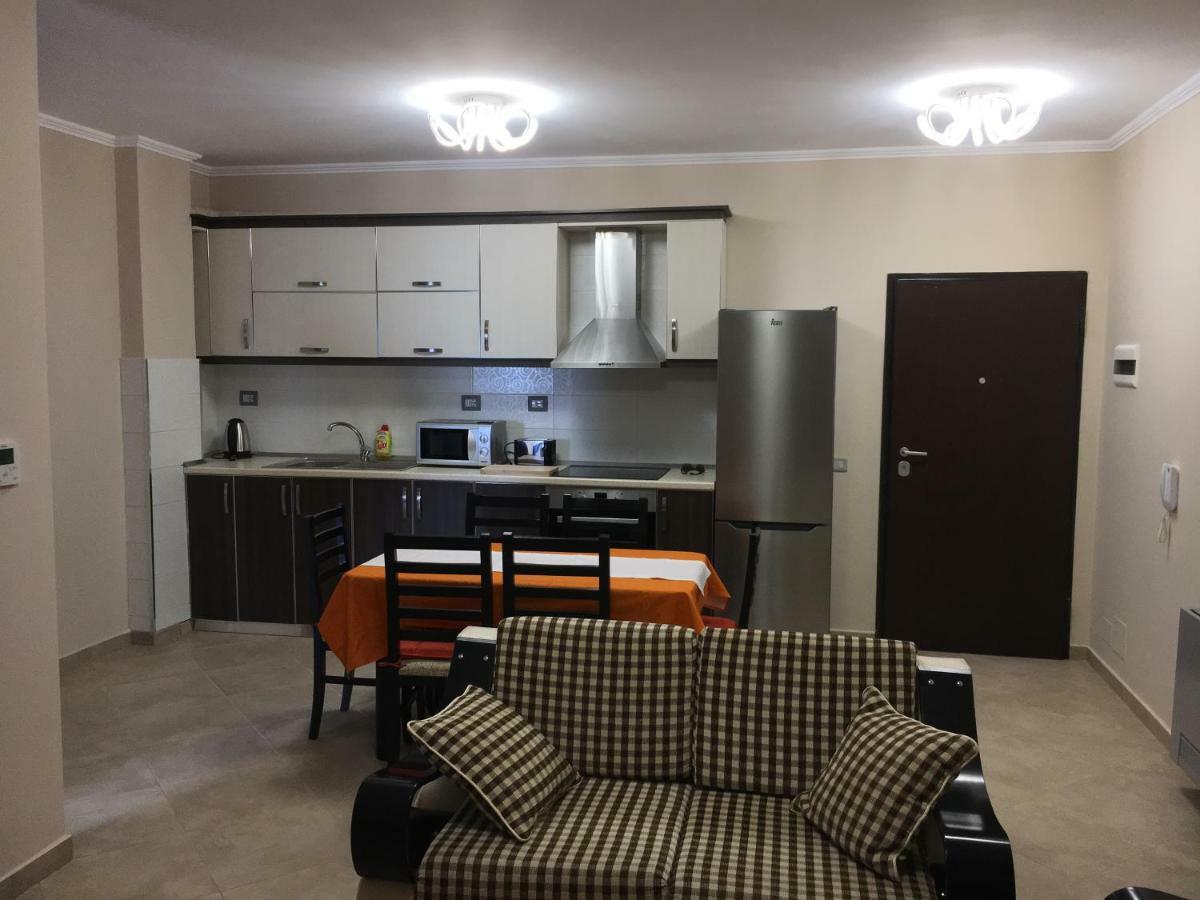 Sunny Beach Apartment Vlora Exterior photo