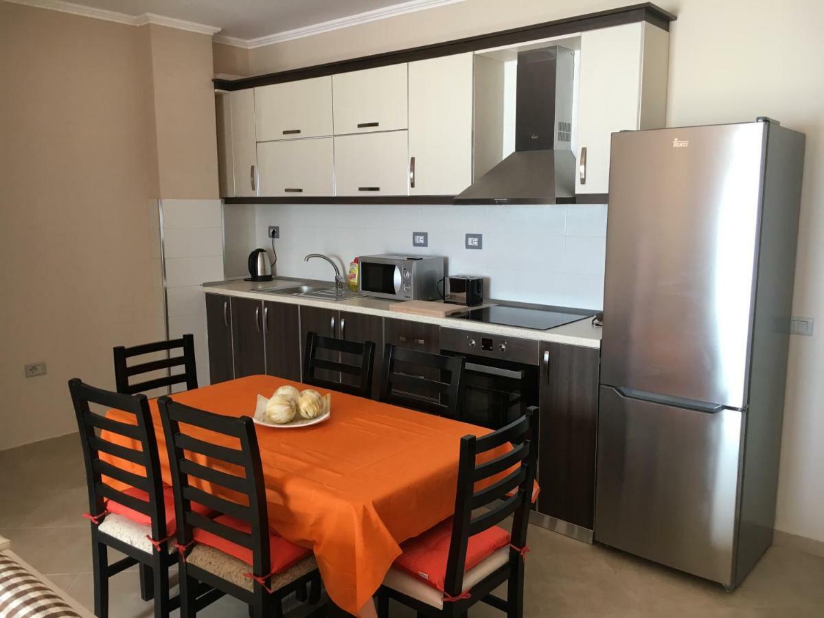 Sunny Beach Apartment Vlora Exterior photo